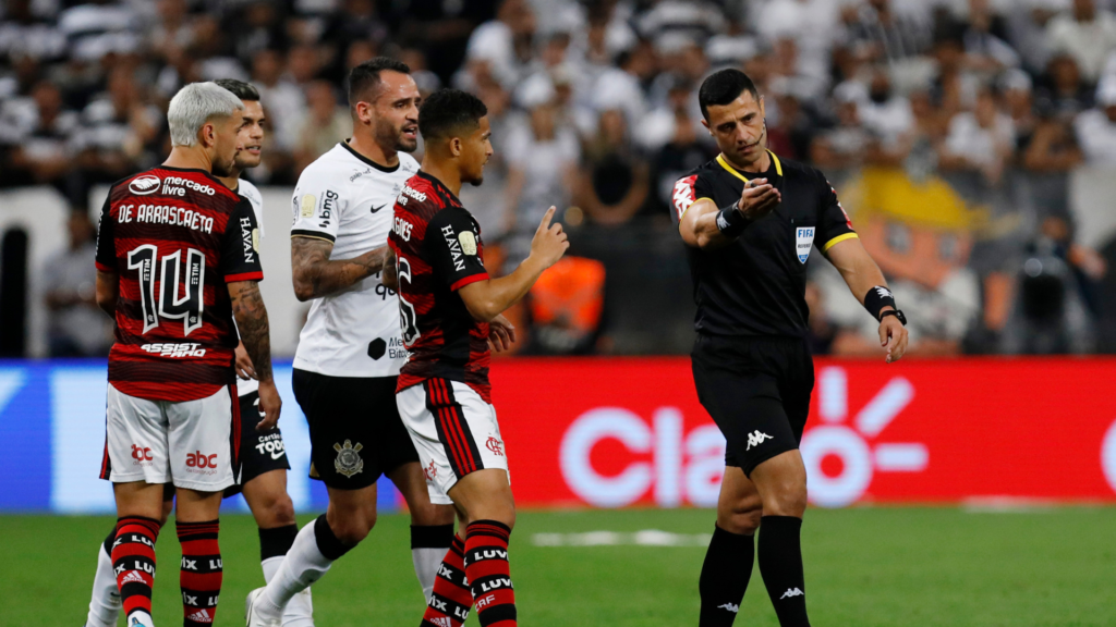 Trio ex-Corinthians dá show em vitória do Zenit; Mantuan lidera estatística  no Campeonato Russo