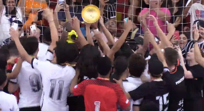 Corinthians atropela Sorocaba e é campeão paulista de futsal