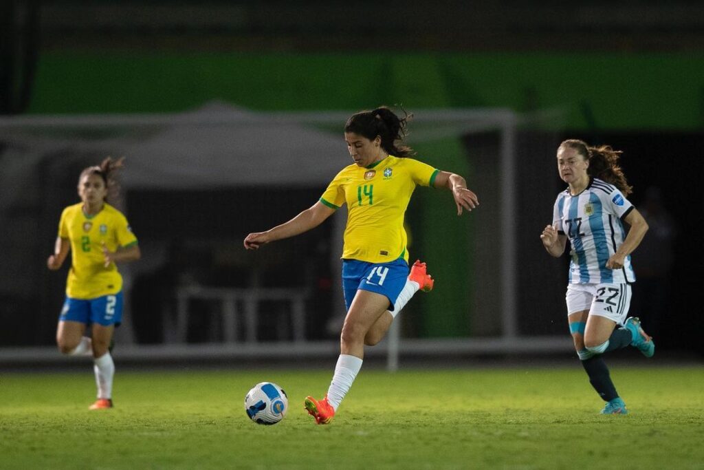 Camisa 10: Flamengo anuncia a contratação de Duda