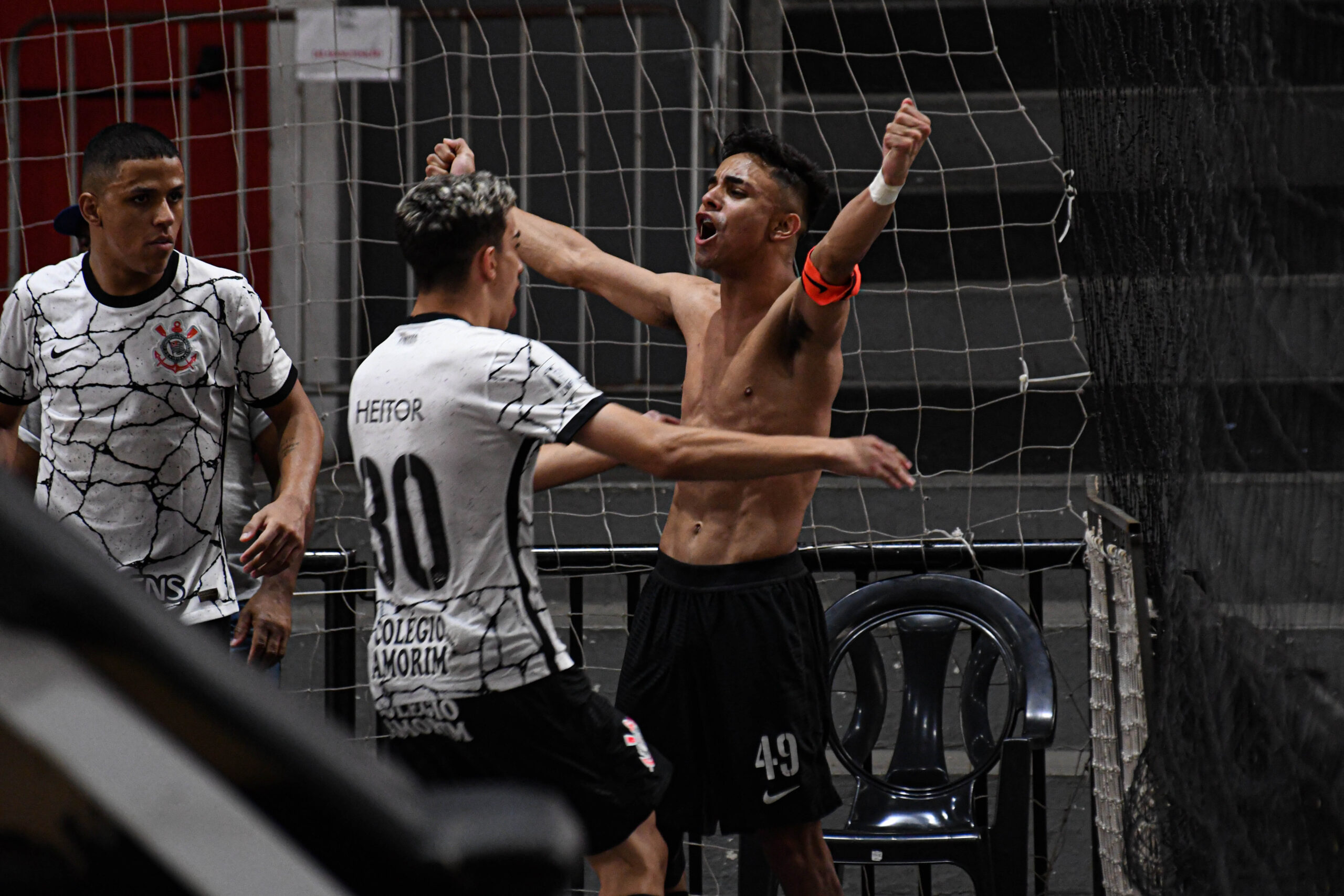 Corinthians Futsal - É o melhor do mundo ou não é?! 🏆🏴🏳 Fomos indicados  para o maior prêmio de Futsal do Mundo! Além da categoria Melhor Equipe,  estamos concorrendo com os atletas