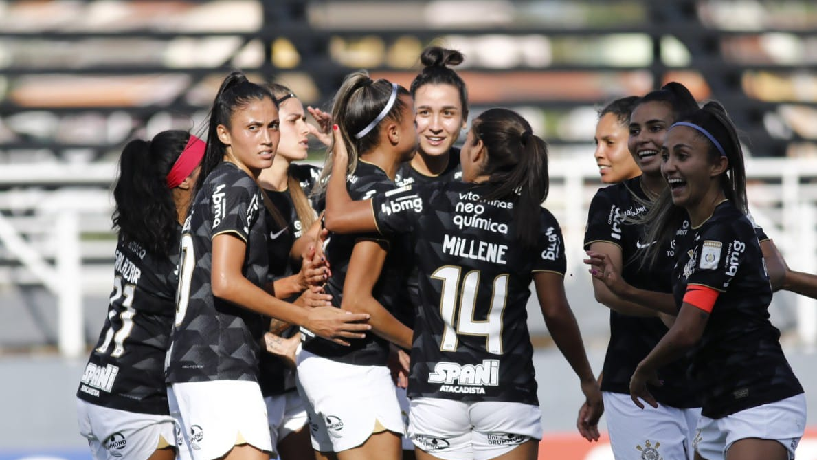 Corinthians on X: Fiel, domingo é dia decisão para as Brabas do Timão! É o  segundo jogo da final da Copa Paulista Feminina, na Arena Barueri! 💜   / X