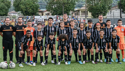 Corinthians marca no fim e empata com o São Paulo no Paulistão Sub-11