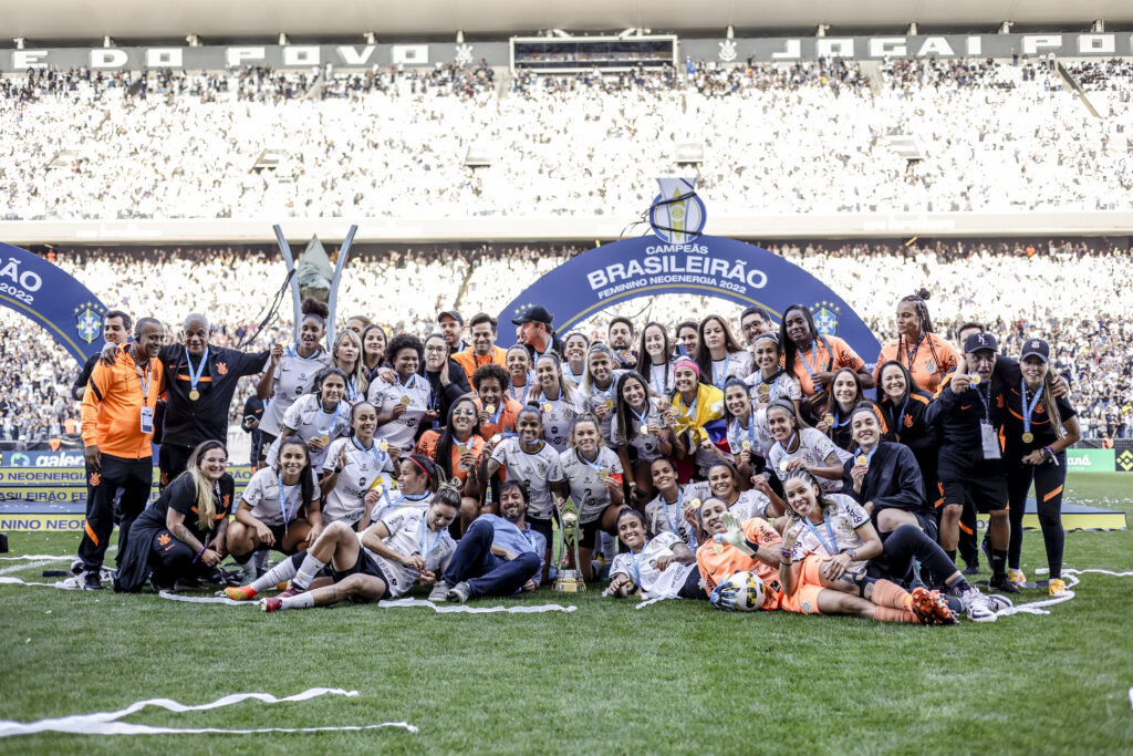 Corinthians ainda não recebeu premiação pelo título do Brasileirão Feminino  2023