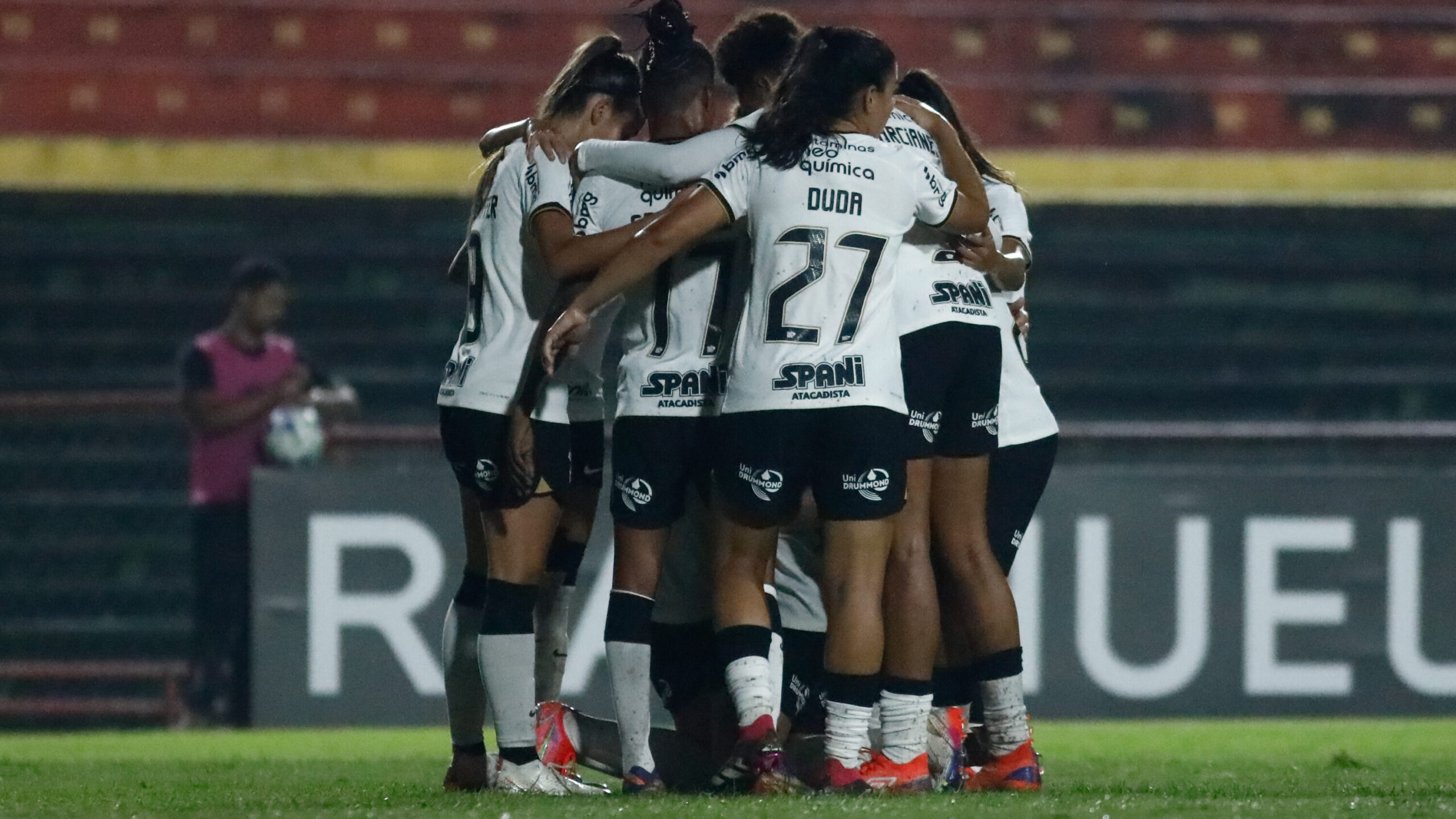 Quinteto do Corinthians aparece em votação para eleger seleção da rodada do  Brasileirão Feminino