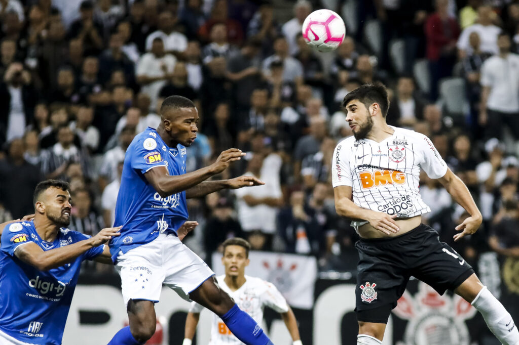 Última parada: antes de jogo em Brasília no domingo, Corinthians pega São  Bernardo