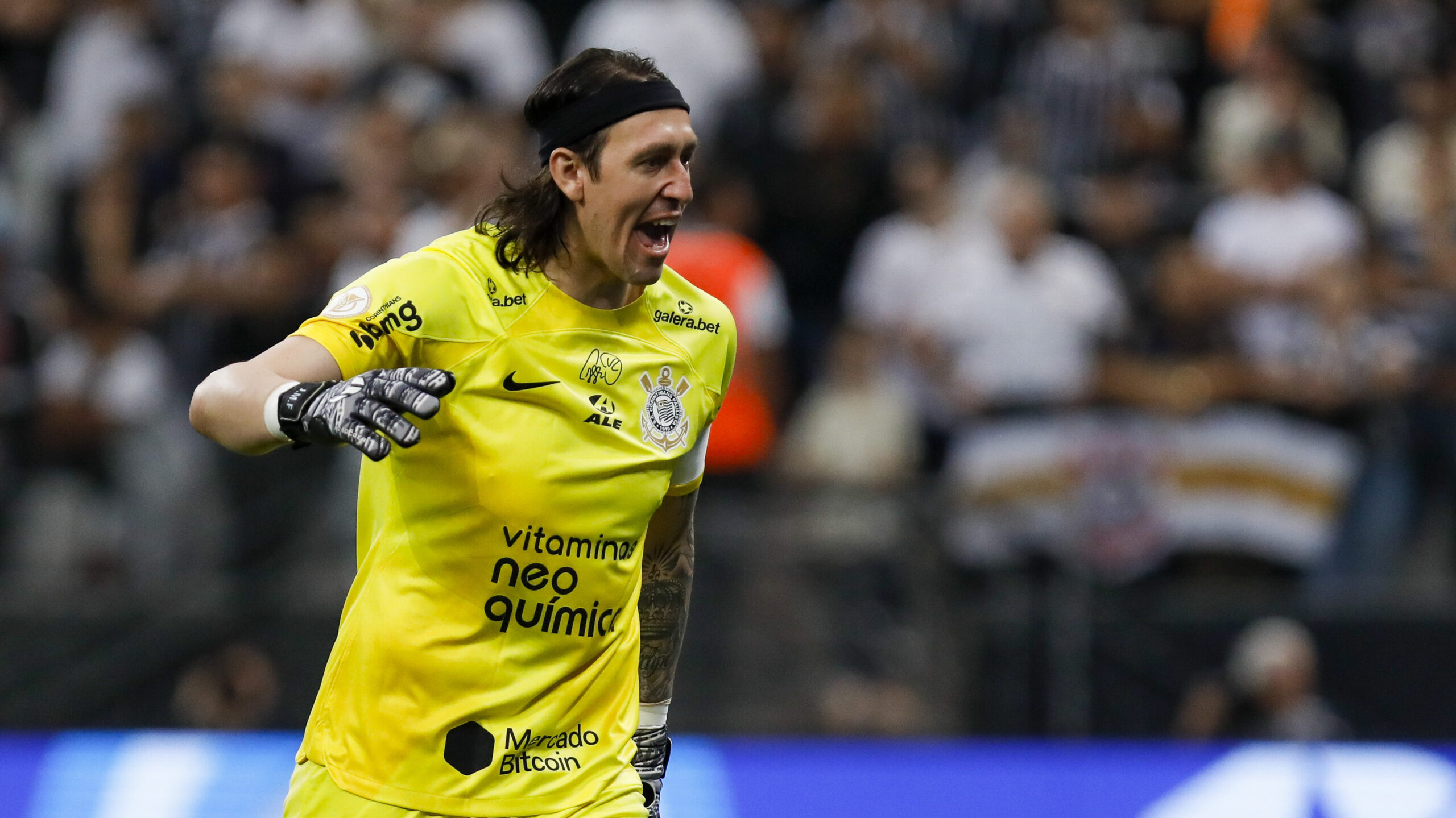 Cássio chega a 16 pênaltis defendidos e supera média dos maiores goleiros  do Corinthians, corinthians