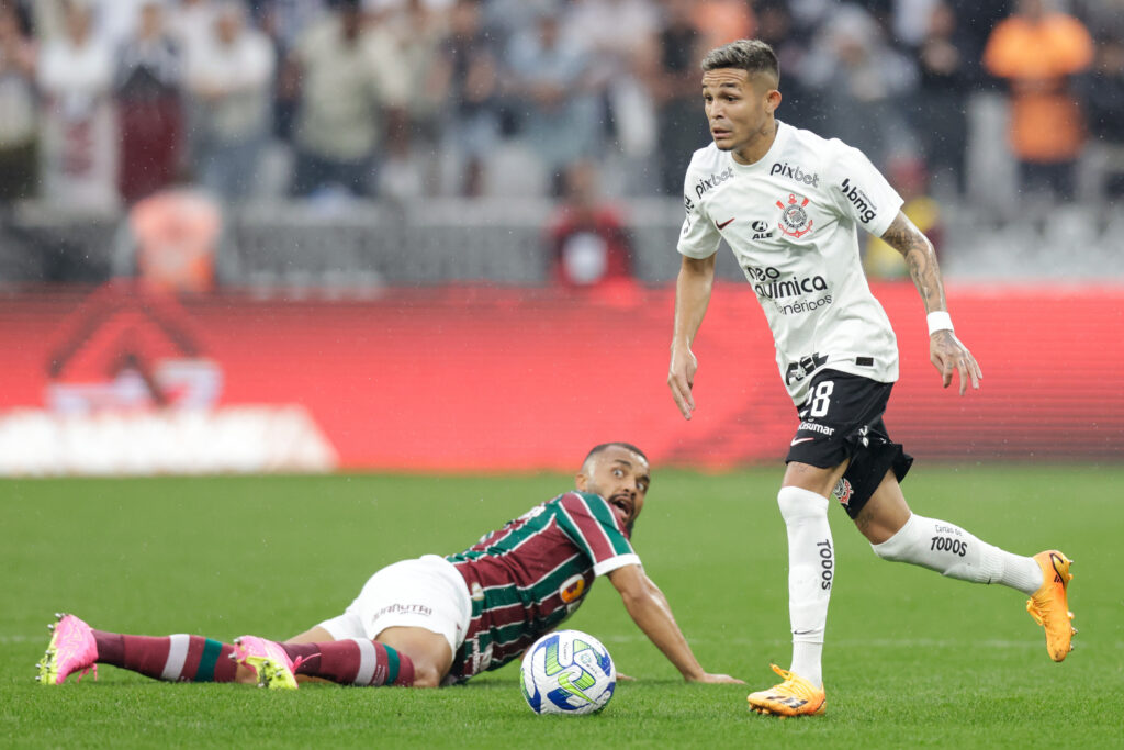 Isaac tem corte no joelho e desfalca Fluminense na segunda fase da Copinha, fluminense