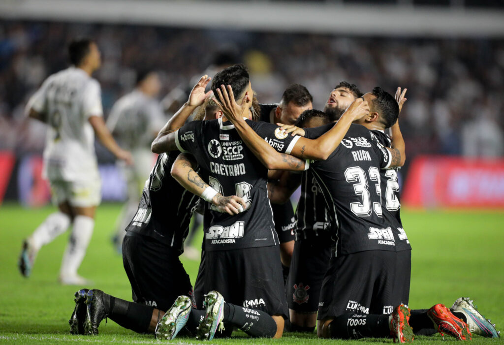 DECISÃO NO BRASILEIRO! Corinthians crescendo de produção enfrenta Athlético-PR em duelo crucial