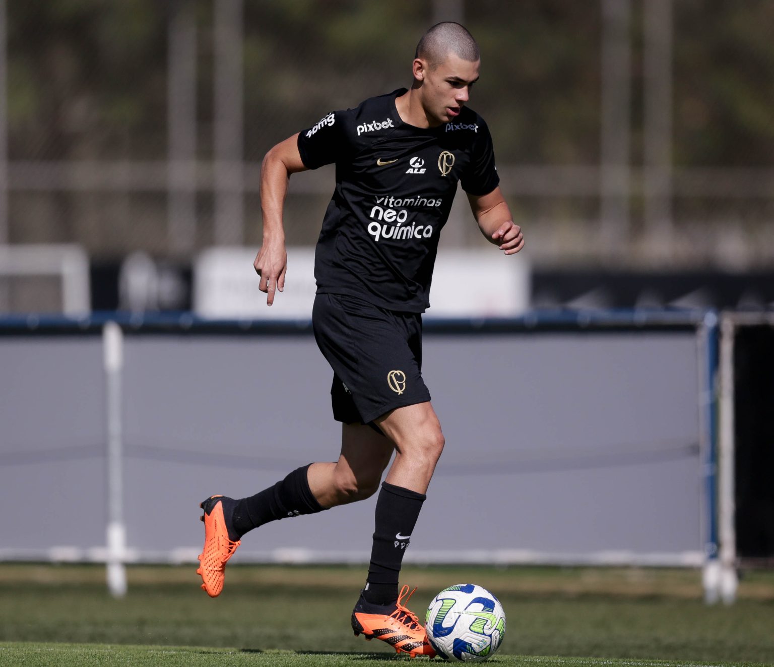 Corinthians Acerta Renovação De Gabriel Moscardo, Jovem Promessa Do Clube