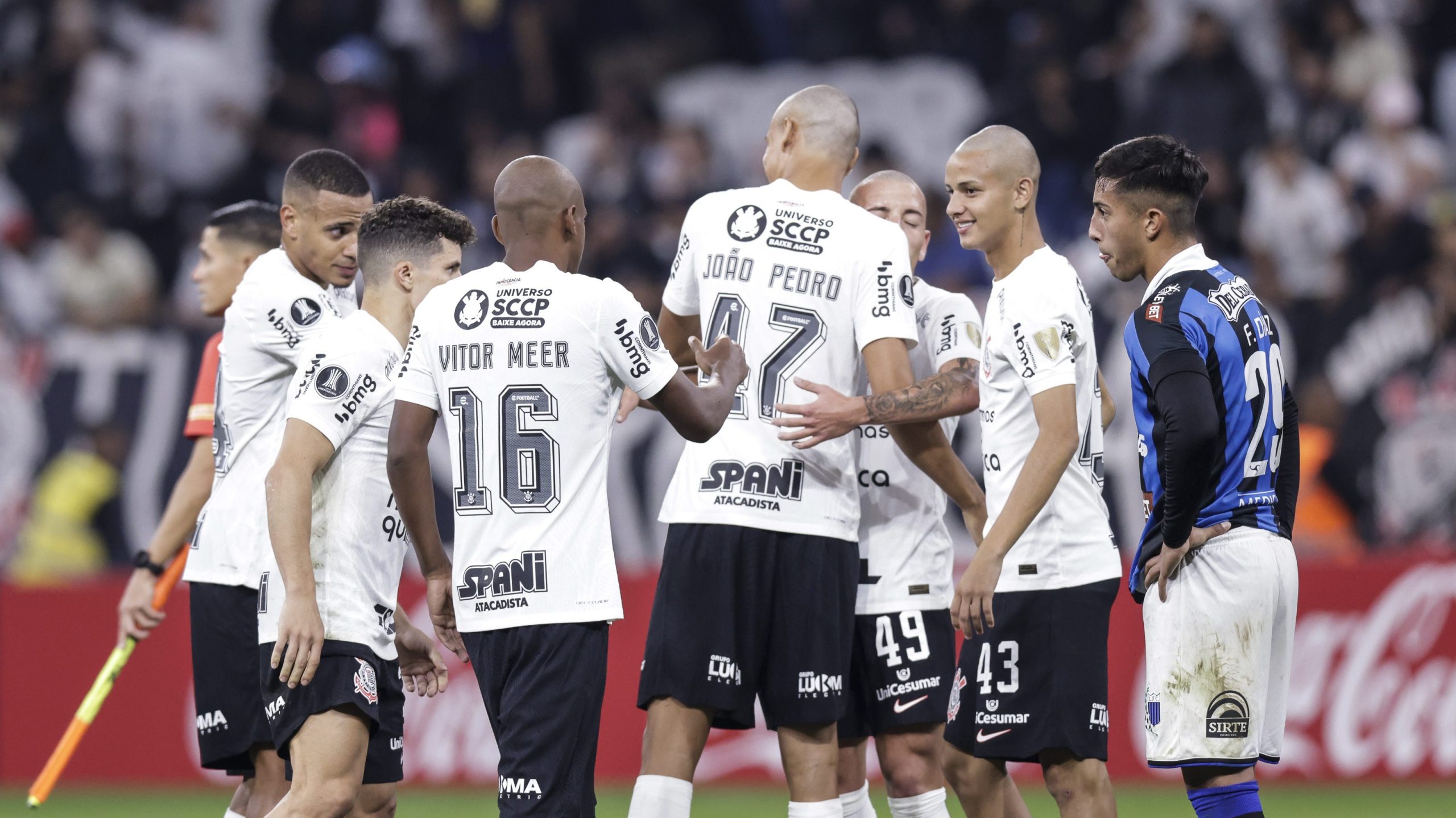 Última parada: antes de jogo em Brasília no domingo, Corinthians pega São  Bernardo