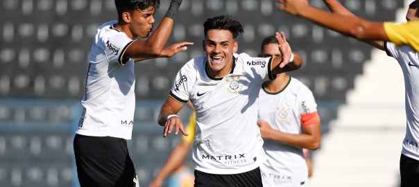 Brasileiro de Futebol Americano: Guarulhos Rhynos busca manter liderança em  partida no domingo - Guarulhos Hoje
