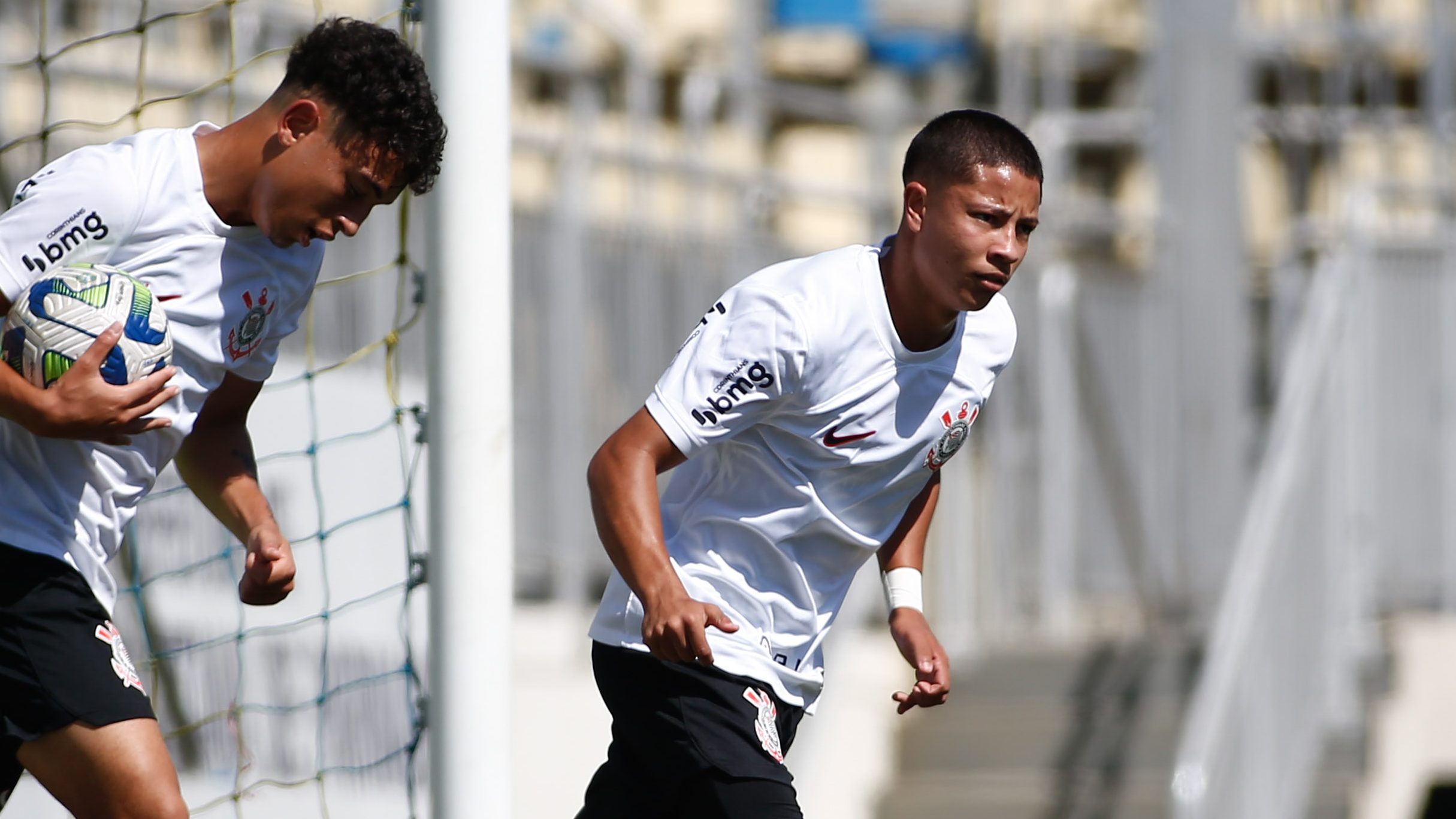 Corinthians goleia São José e se classifica para a próxima fase do  Paulistão Feminino Sub-17