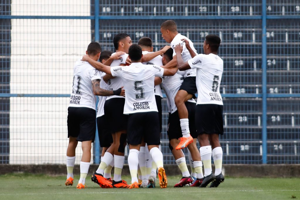 Palmeiras vence Portuguesa e está na semifinal do Paulistão Sub-20