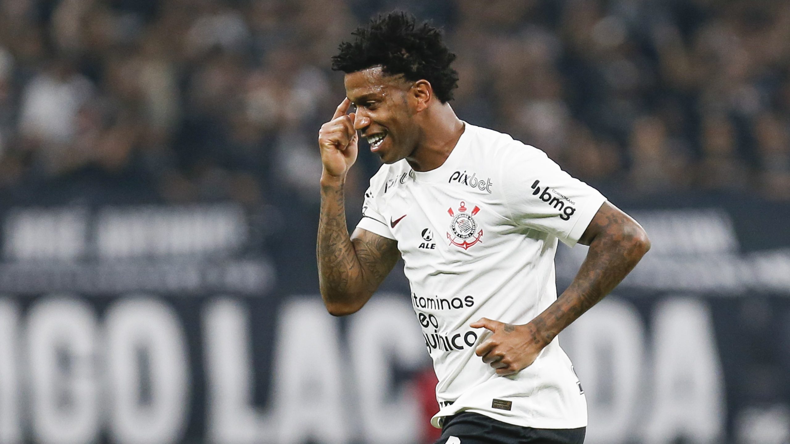 Corinthians 1 x 0 Estudiantes-ARG - Timão faz o dever de casa e