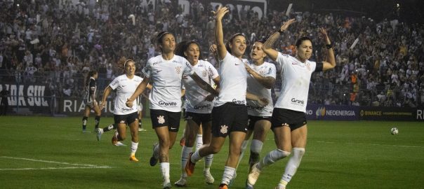 CBF anuncia antecipação de jogo entre Corinthians e Bahia pelo Campeonato  Brasileiro