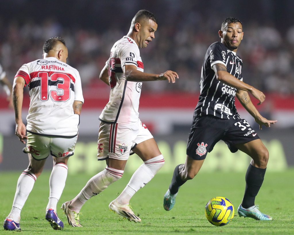 São Paulo x Corinthians: saiba onde assistir ao jogo de hoje