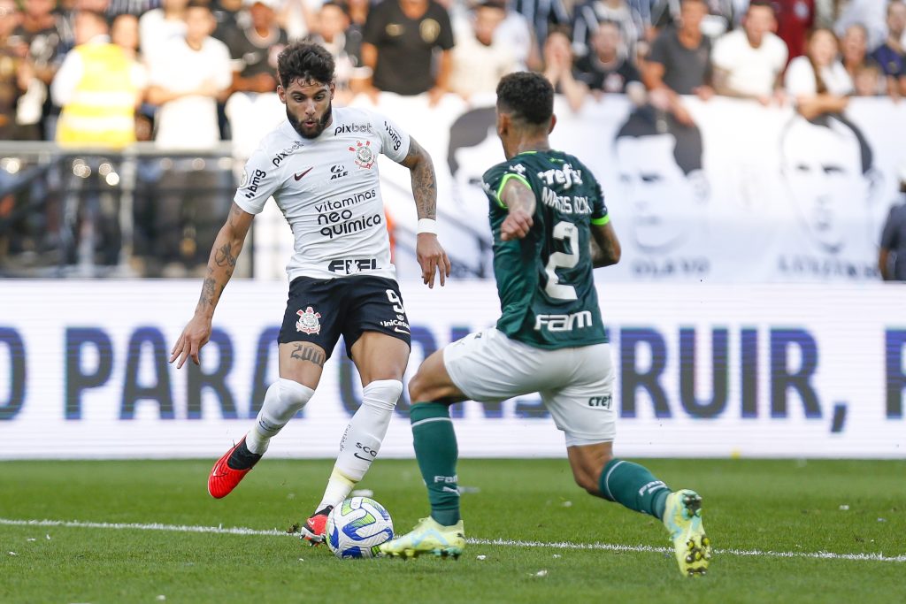 Corinthians e Palmeiras fazem jogo ruim na Arena e empatam sem gols - ISTOÉ  Independente