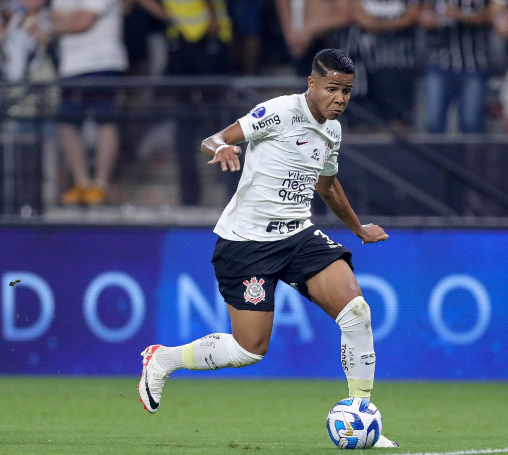 Jovem do Corinthians é o jogador com mais dribles sucedidos por jogo fora  da Europa; confira