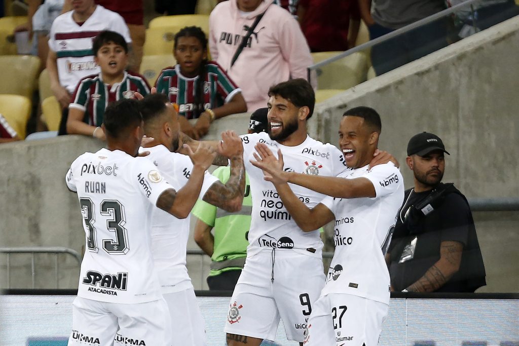 Últimas do Corinthians: empate no Brasileirão, gol histórico e