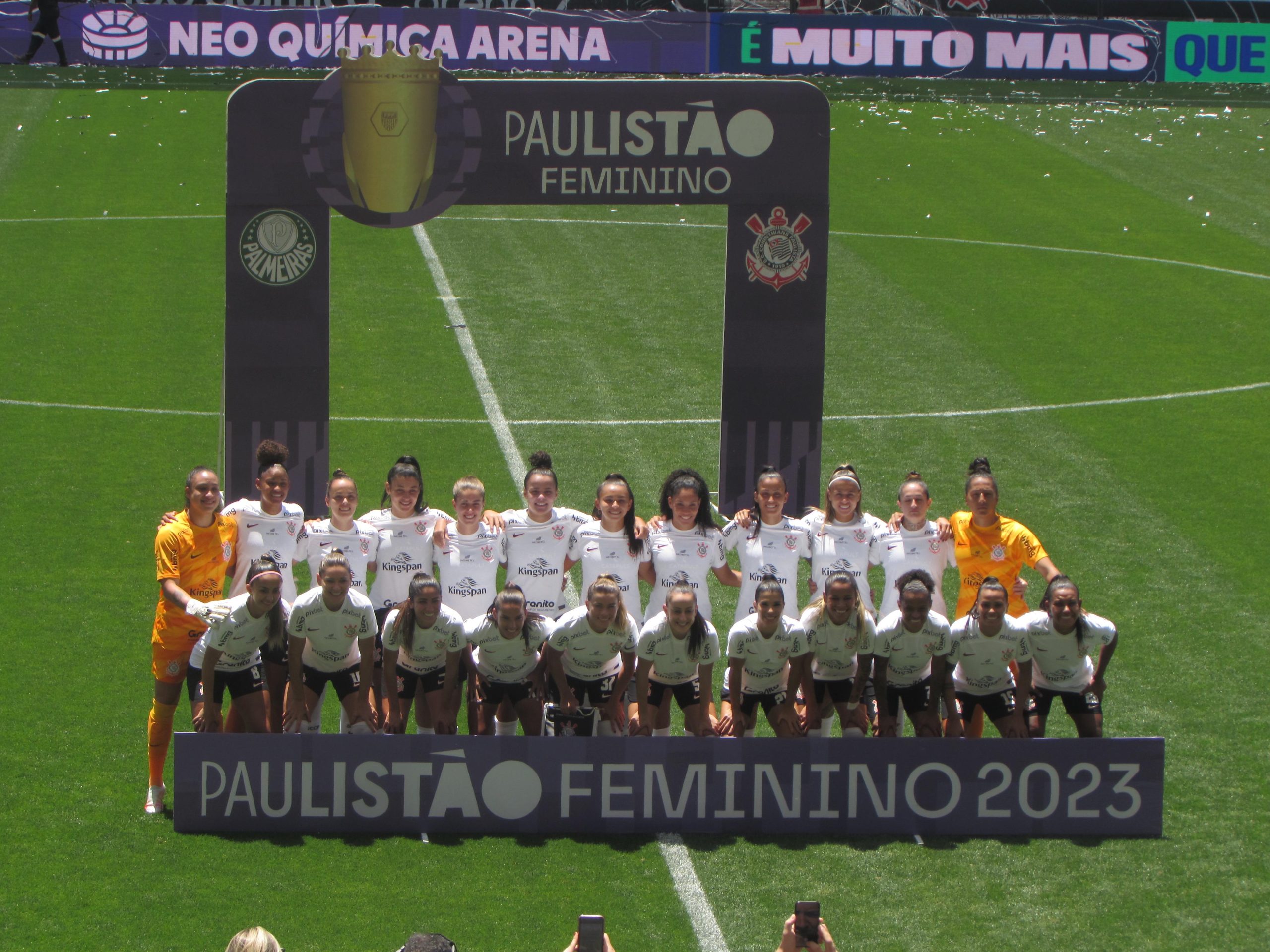 Corinthians feminino bate recorde de títulos em 2023 e chega a 17 na  história; veja galeria completa, corinthians