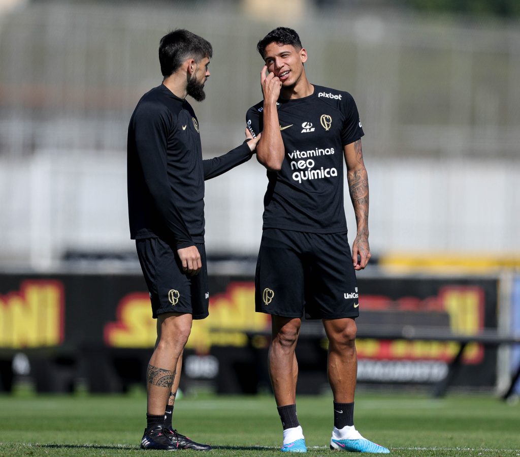 Após cinco semanas fora, Lucas Cardoso retorna aos treinos no Guarani