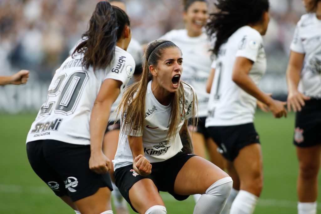 Corinthians e Ferroviária decidem o Brasileirão Feminino neste