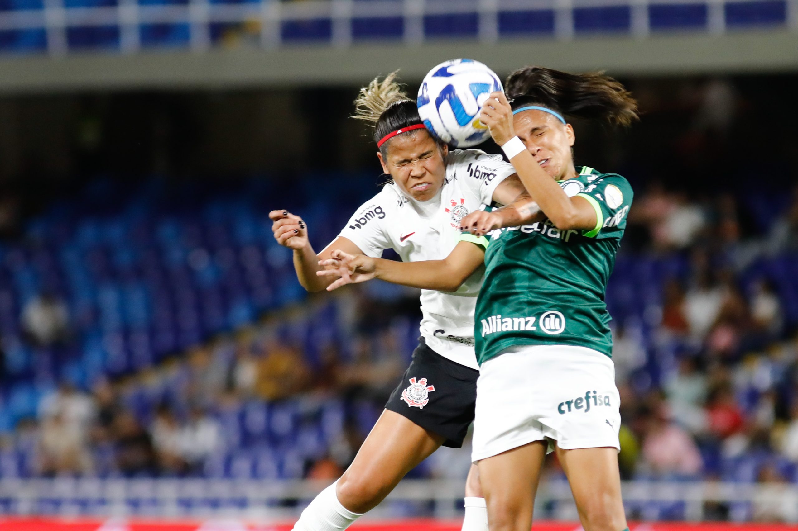 Diany (#8 Corinthians) during the Campeonato Paulista Feminino football  match between Sao Jose EC and