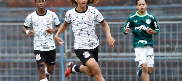 Jogos Perdidos: Grande goleada das meninas sub-17 do Corinthians no Parque