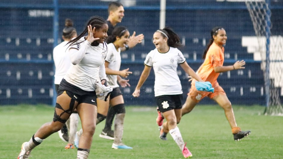 Corinthians vence São Paulo e conquista o Campeonato Paulista Feminino