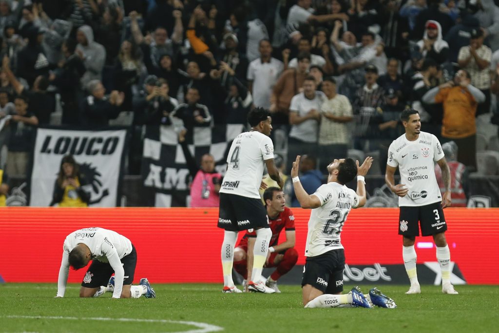 SP - Sao Paulo - 09/02/2023 - SUPERCOPA DO BRASIL FEMININA 2023,  CORINTHIANS X INTERNACIONAL - Diany Corinthians player celebrates his goal  during a match against Internacional at Arena Corinthians stadium for