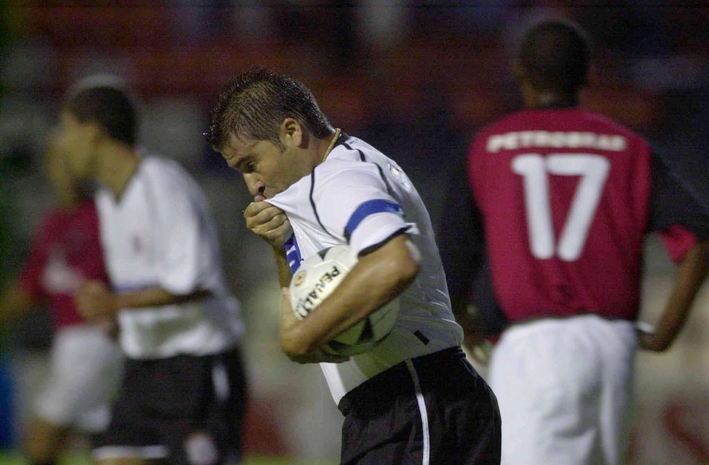 Wesley lembra gol decisivo na base do Corinthians e conta o que mais gosta  de fazer em campo