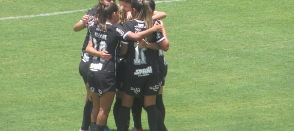 Diany (#8 Corinthians) during the Campeonato Paulista Feminino football  match between Sao Jose EC and