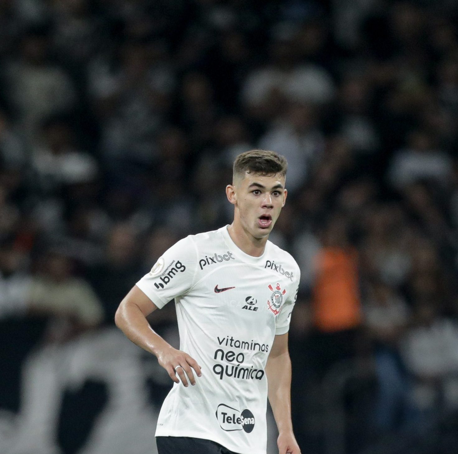 Wesley supera Moscardo com melhor contrato entre jovens do Corinthians