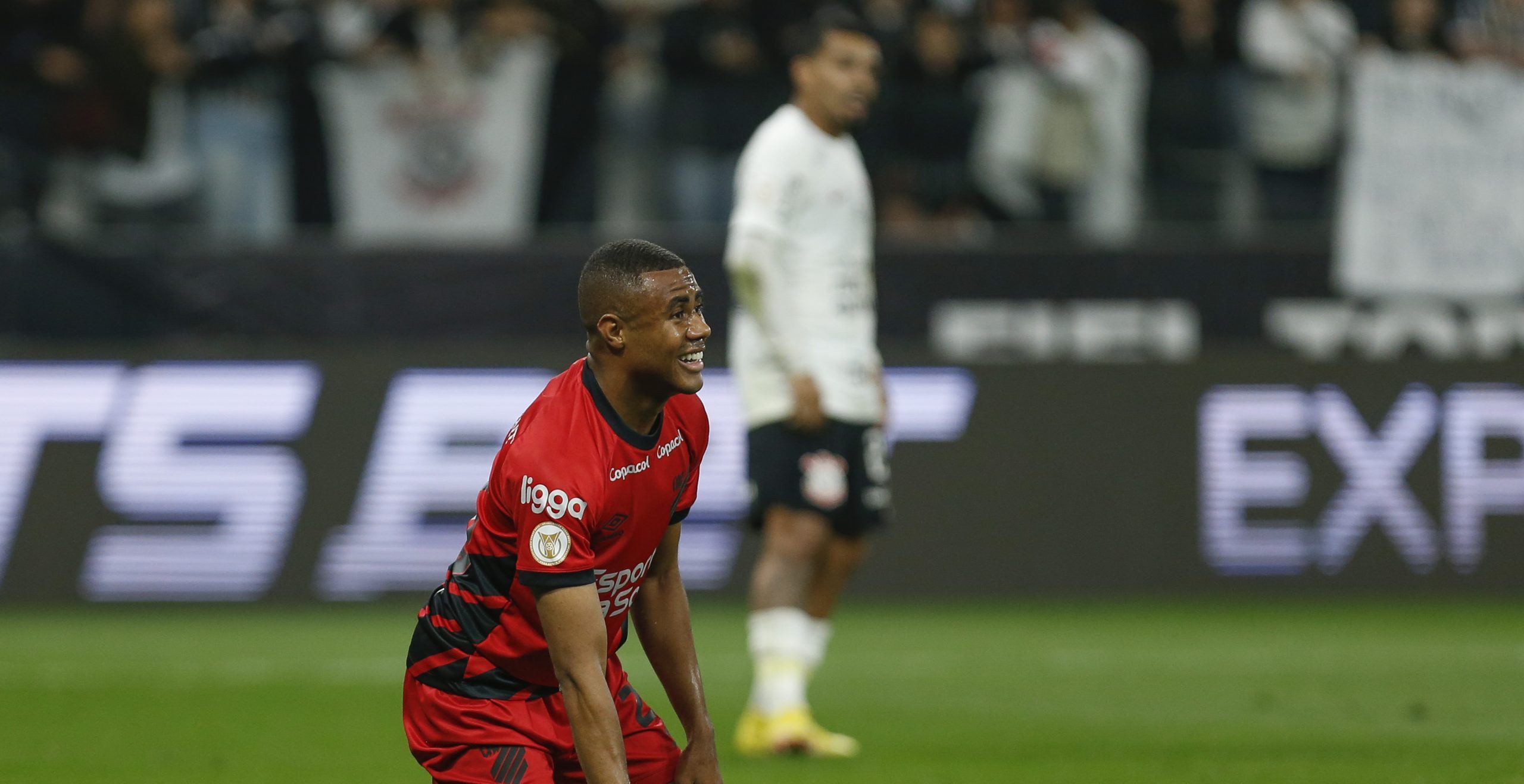 Ídolo do Corinthians, multicampeão e agora pode estar se despedindo para  jogar no Grêmio