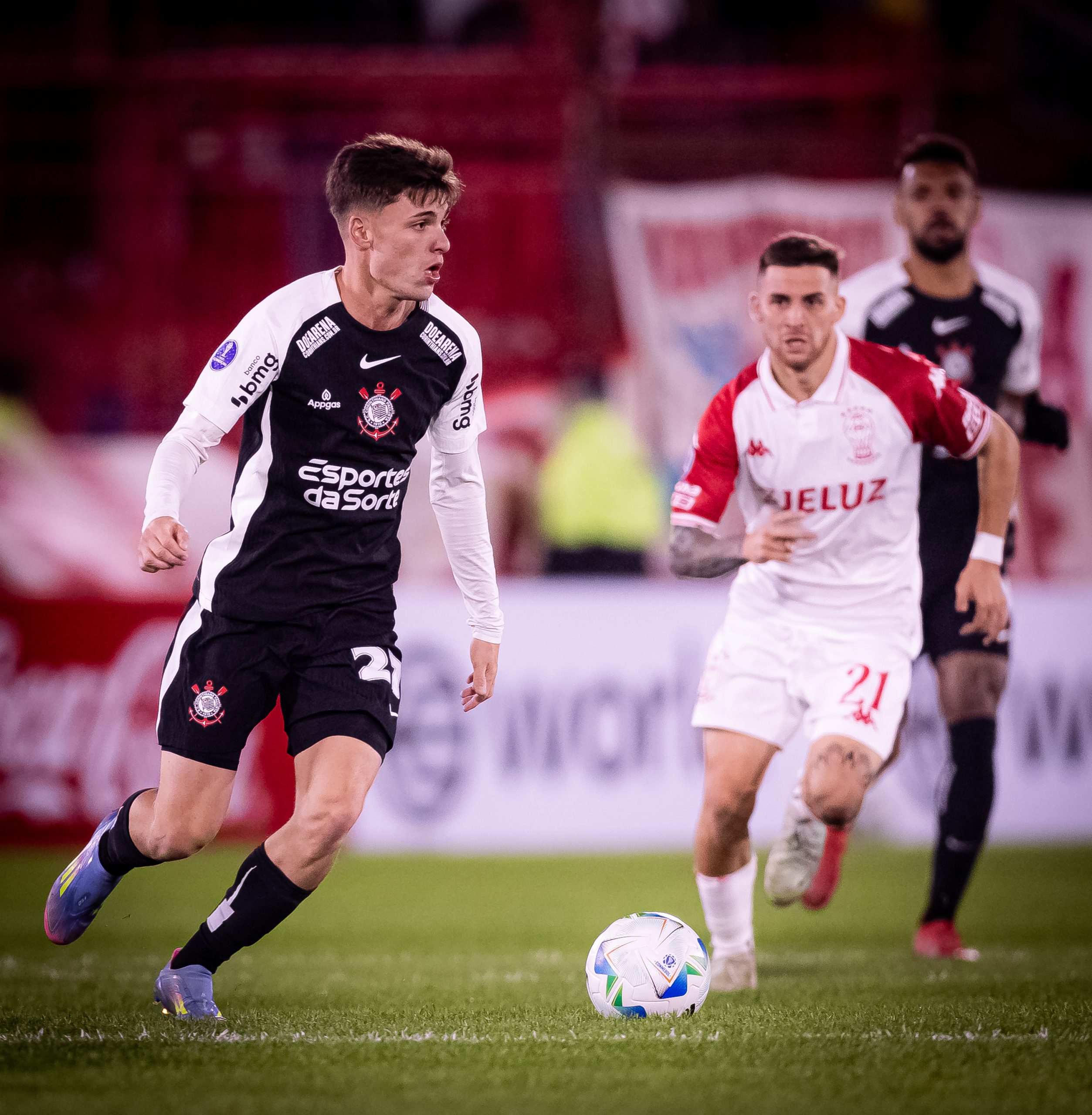 Retrospectiva 2024: relembre como foi a campanha do Corinthians na Sul-Americana