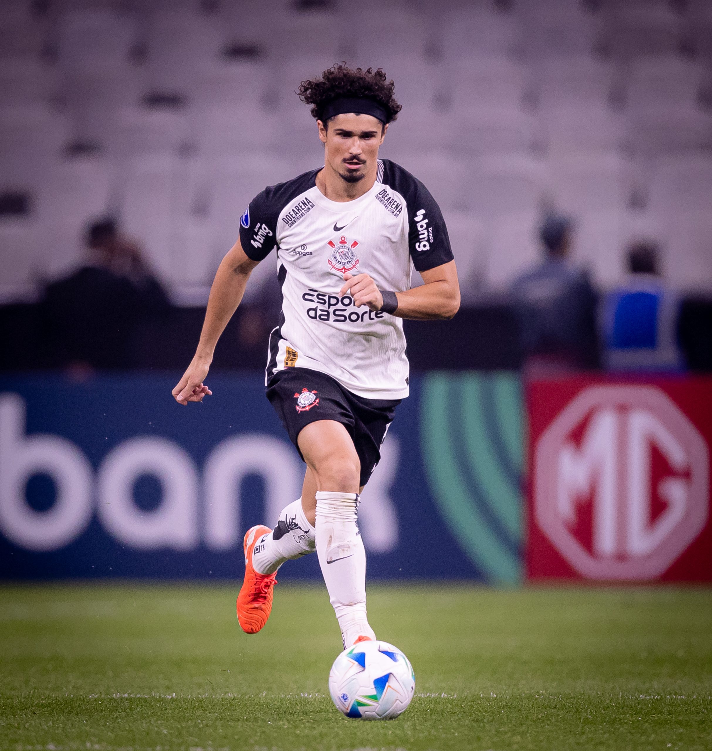 André Ramalho comenta expectativa para atingir 50 jogos com a camisa do Corinthians