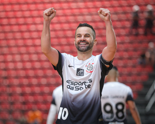 Deives alcança marca histórica de 250 gols com a camisa do Corinthians - Central do Timão Deives alcança marca histórica de 250 gols com a camisa do Corinthians