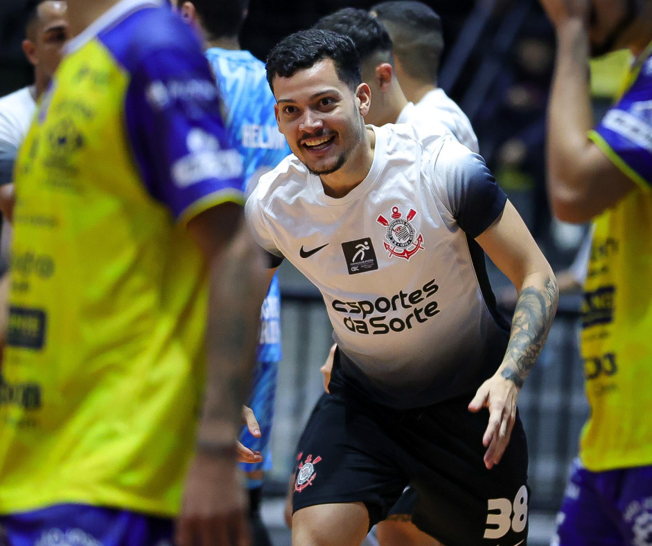 No Wlamir Marques, Corinthians bate o Pulo Futsal e mantém sequência positiva no Campeonato Paulista