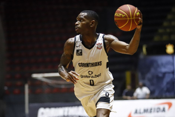 Corinthians Basquete oficializa segunda contratação para a temporada 2025/2026