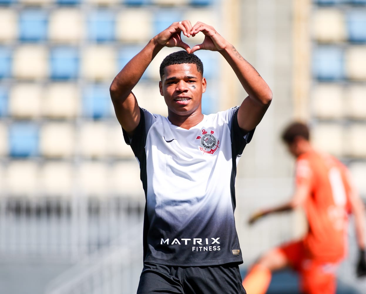 Atacante chega ao quarto gol na temporada e sobe na artilharia do Sub-17 do Corinthians em 2025