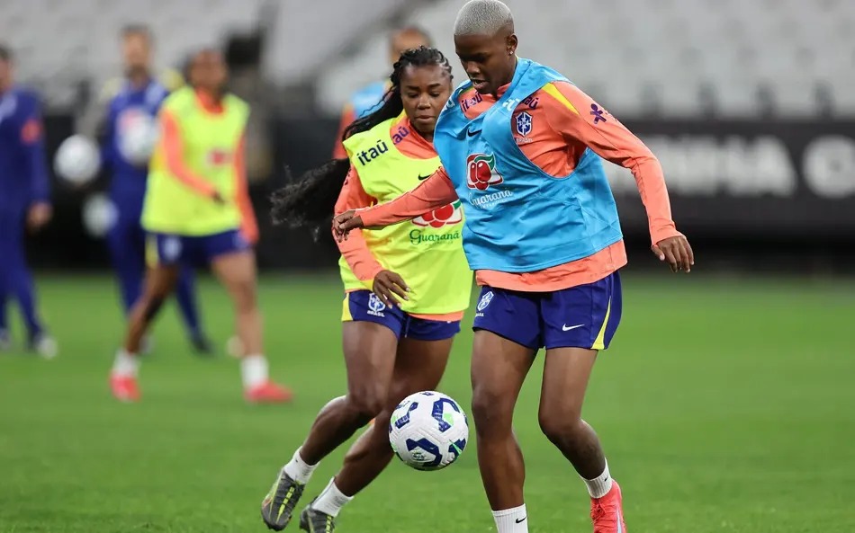 Técnico da Seleção Brasileira Feminina não confirma presença de atacante do Corinthians em jogo da Copa América