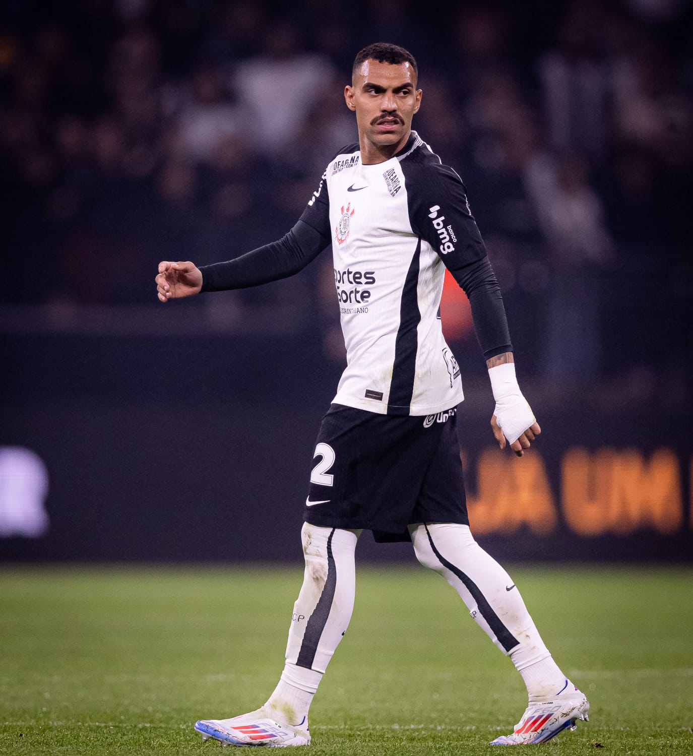 Lateral-direito valoriza atuação do Corinthians contra o Cruzeiro no Brasileirão
