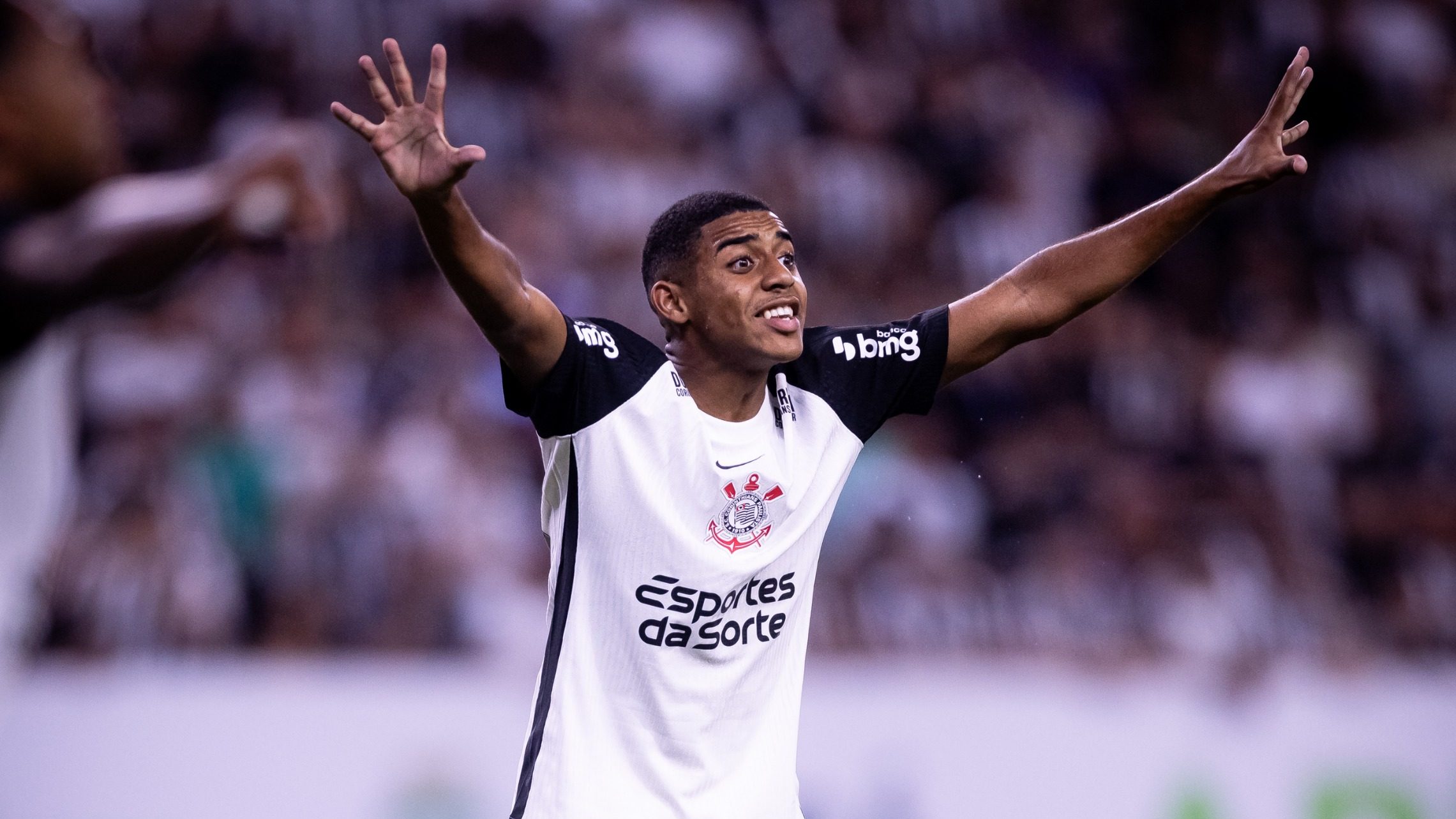 Gui Negão comemora titularidade pelo Corinthians: 