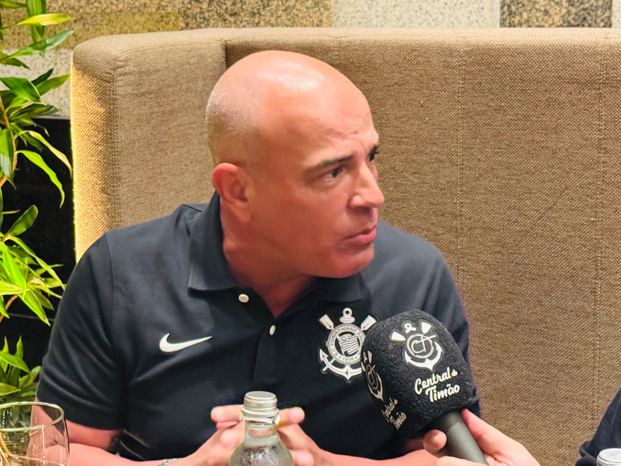 Superintendente jurídico do Corinthians revela reunião com autoridades no Ceará para 