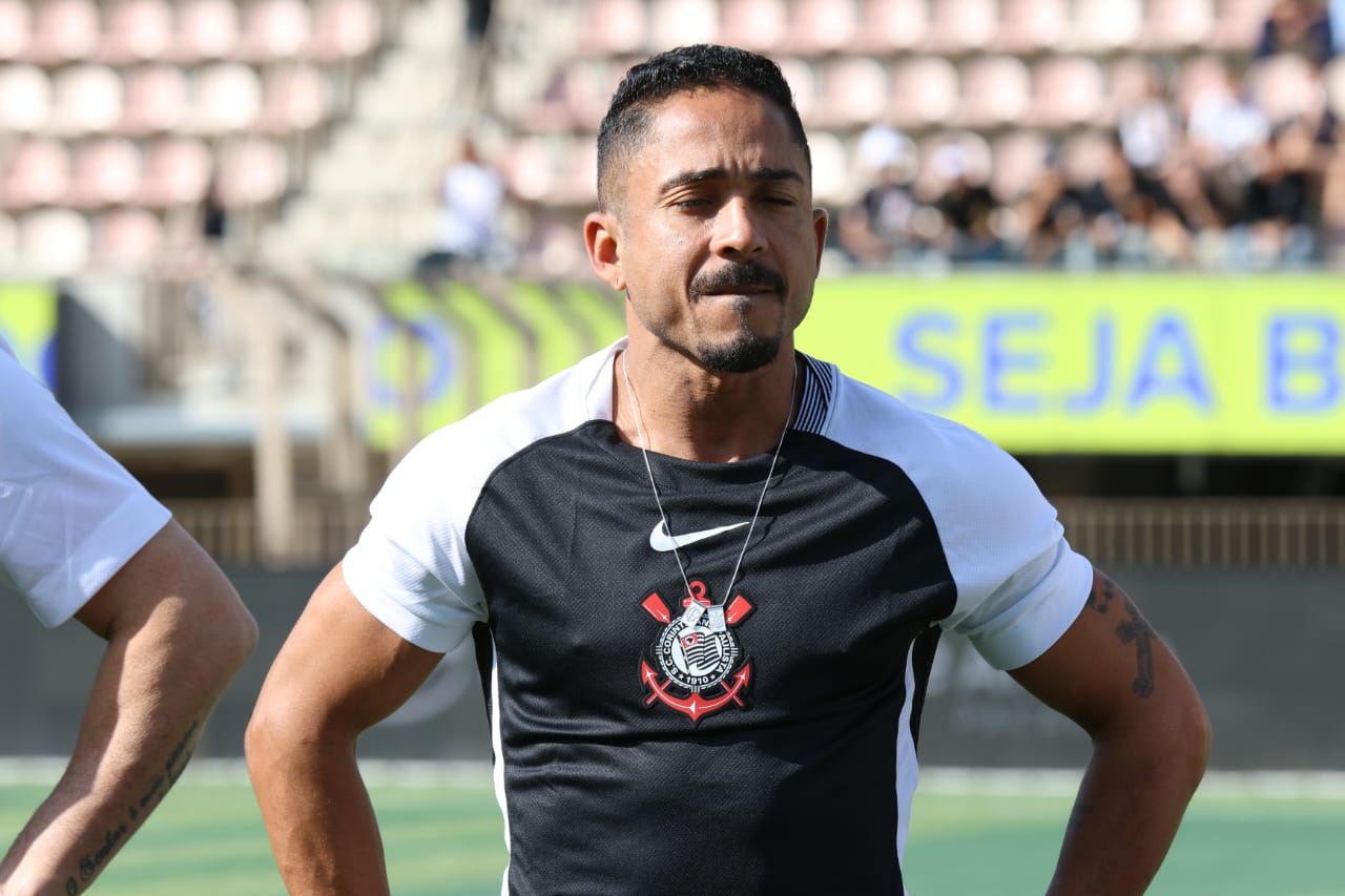 Um dos pilares da reconstrução do Corinthians, Jorge Henrique fala sobre trajetória no clube e relembra conquista de 2012