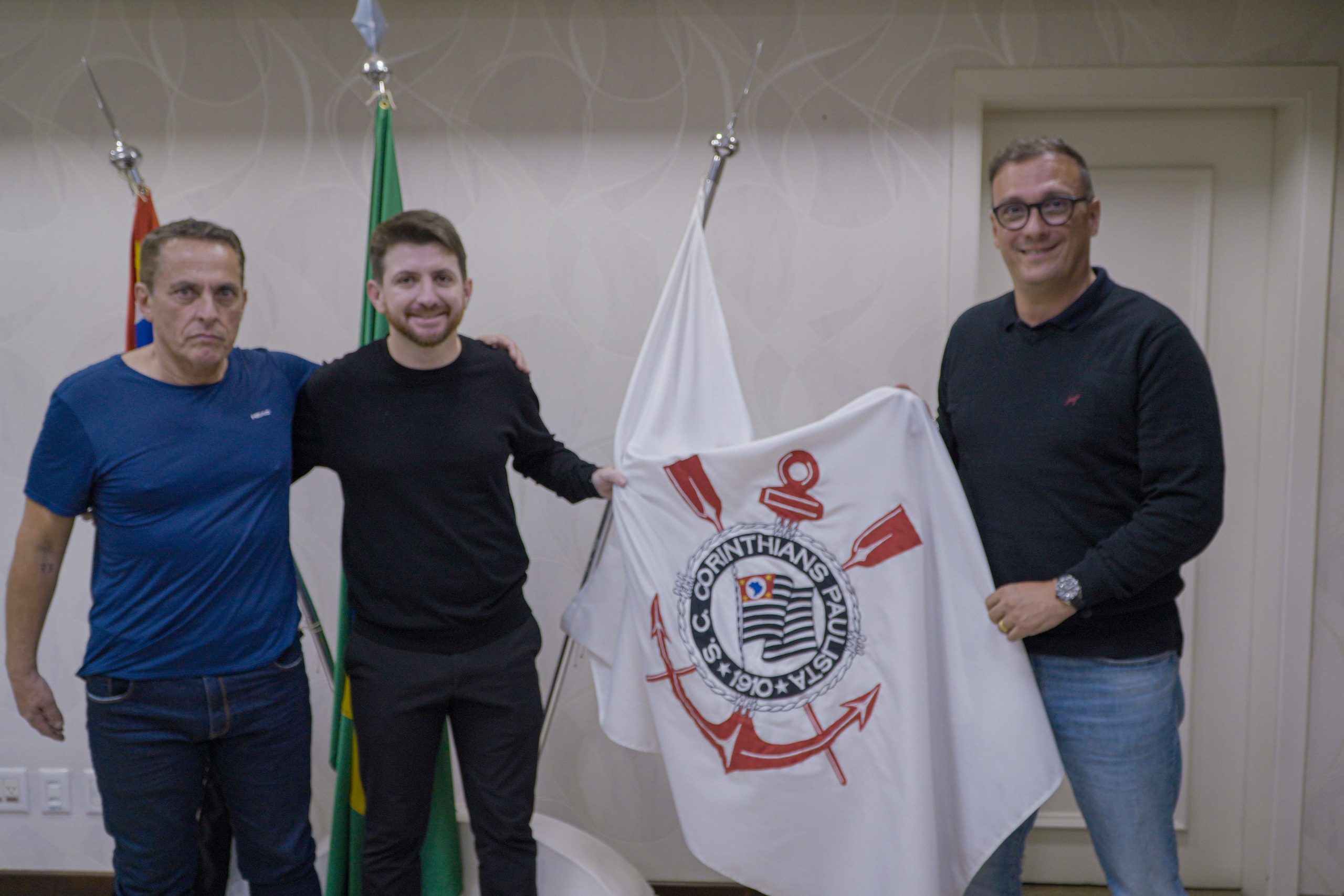 Corinthians anuncia substituto de Orlando Ribeiro para comandar o Sub-20