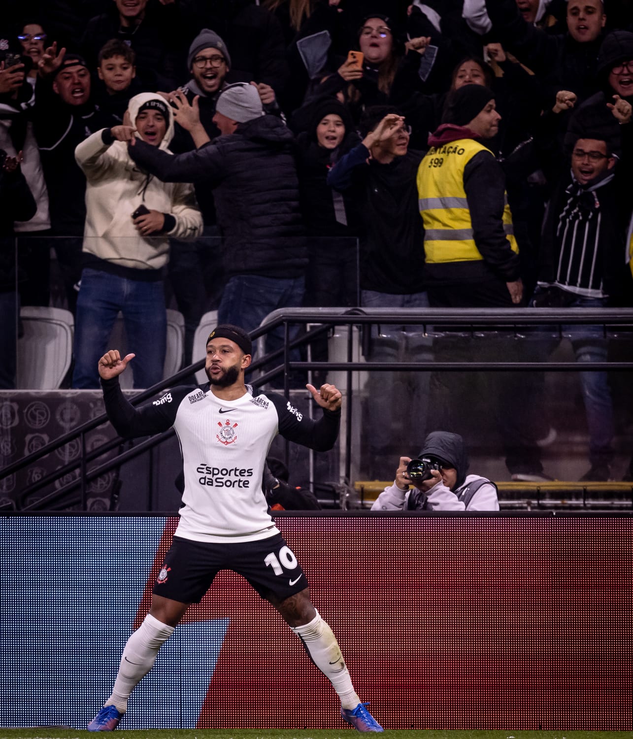 Pós-biometria facial: diretor de TI do Corinthians fala sobre redução de público na Arena
