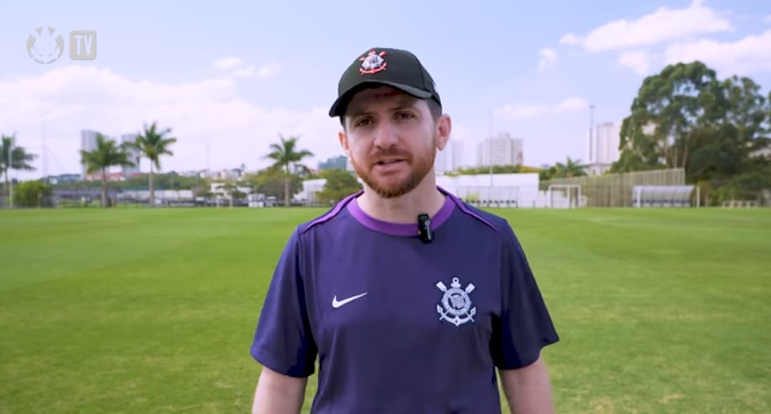 Novo técnico do Sub-20 do Corinthians elogia estrutura do clube e diz o que a torcida pode esperar da equipe