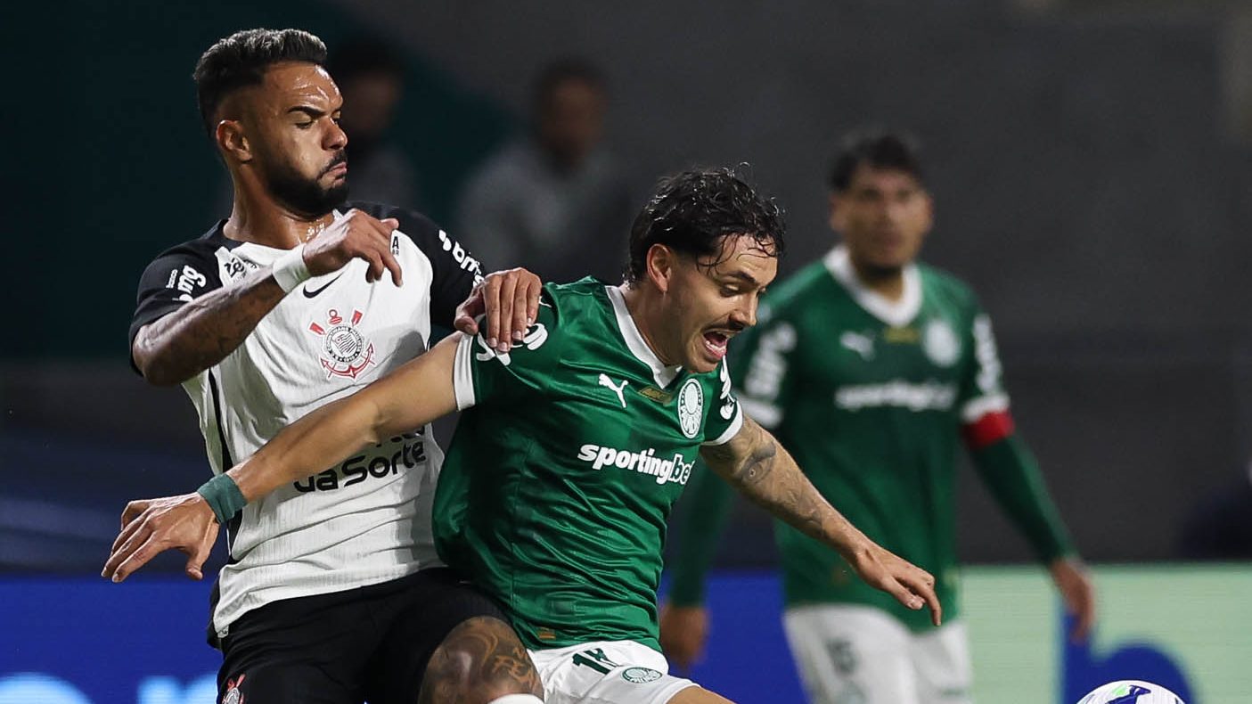 Volante do Corinthians analisa vitória no Derby e pontua necessidade de manter o nível de atuação nas próximas partidas