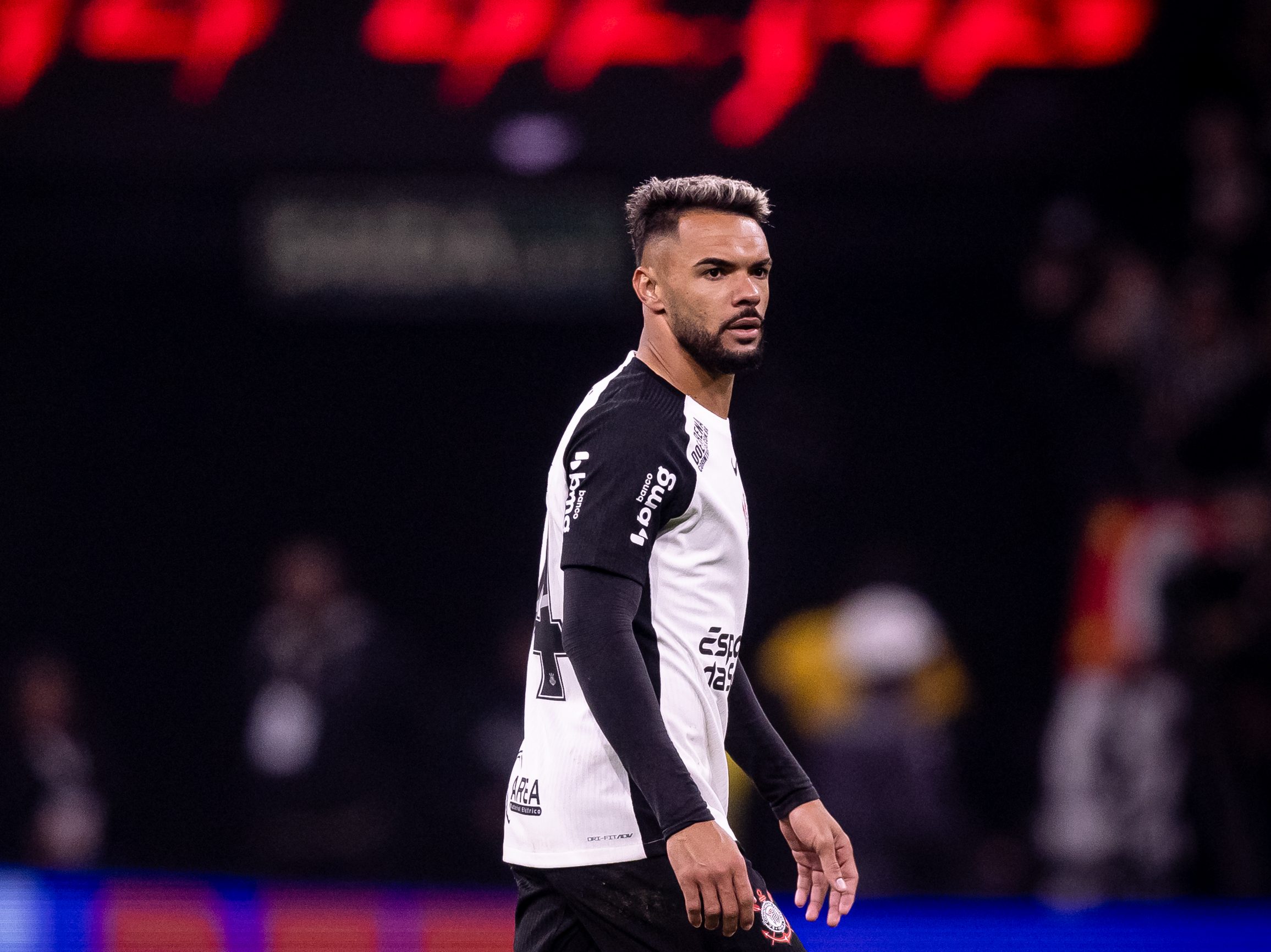 Volante do Corinthians ressalta importância da 